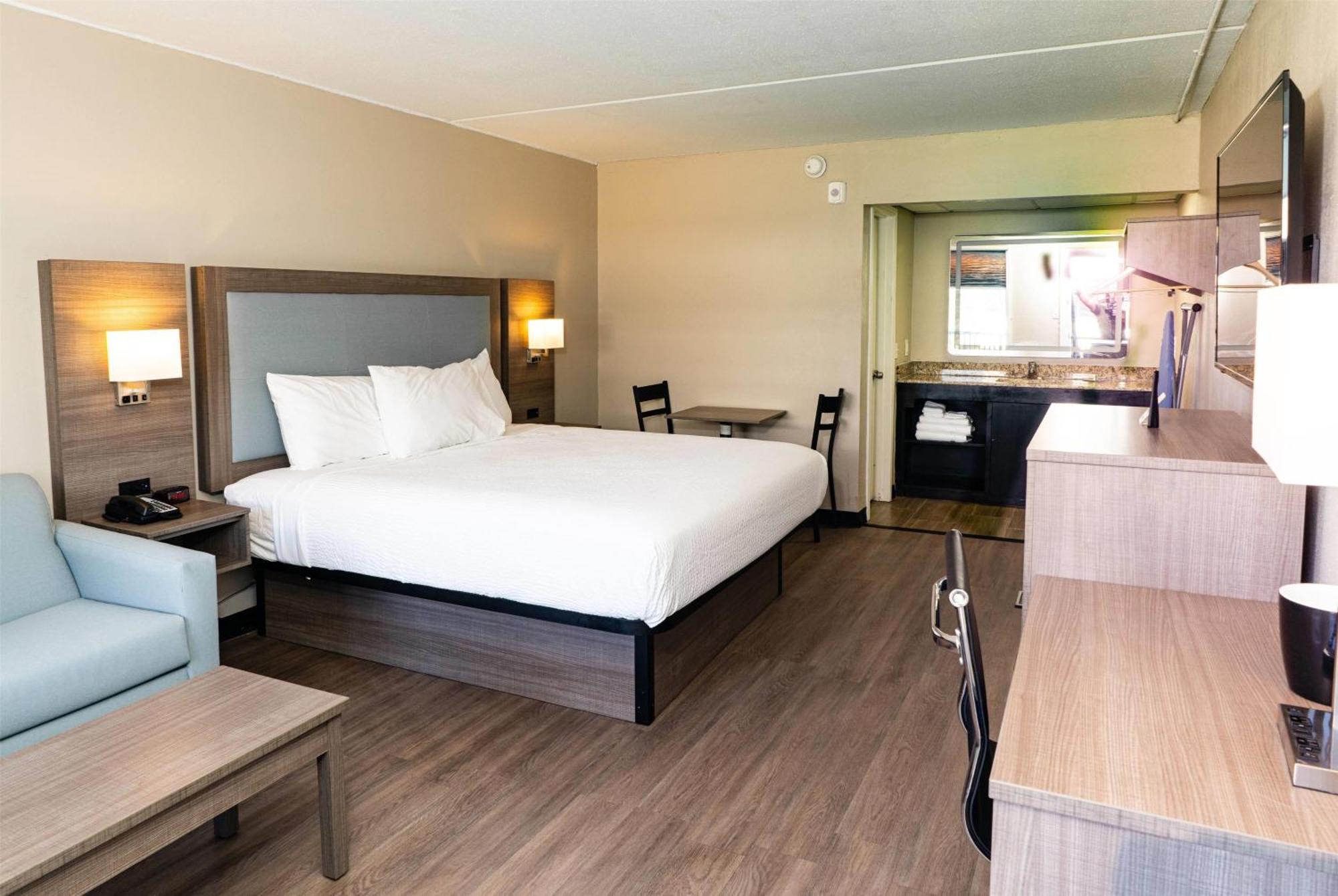 Baymont By Wyndham Corpus Christi Airport Hotel ภายนอก รูปภาพ