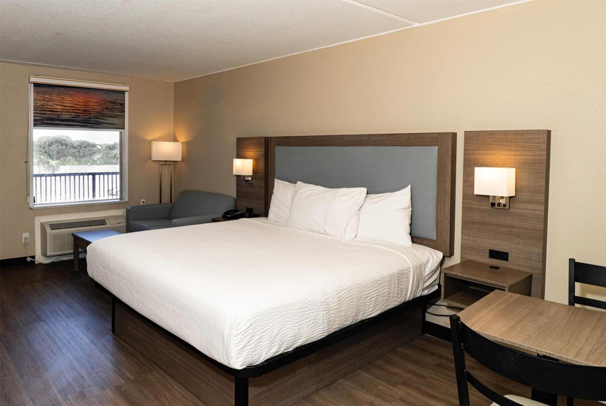 Baymont By Wyndham Corpus Christi Airport Hotel ภายนอก รูปภาพ